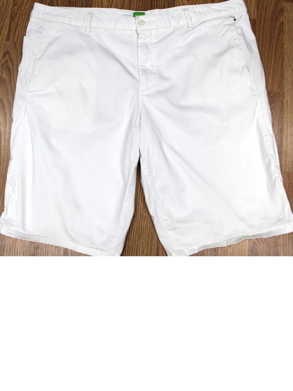 Sz 40 HUGO BOSS REGULAR FIT SHORTS COTON/VISCOSE/SPANDEX WHITE Sz 40